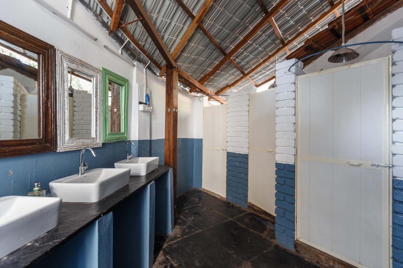 Auberge de jeunesse Woke Arpora Extérieur photo